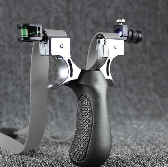 Laser Aiming Slingshot