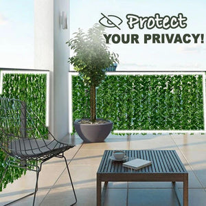 Retractable Privacy Garden Fence